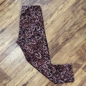 Zella brown crops. Size small